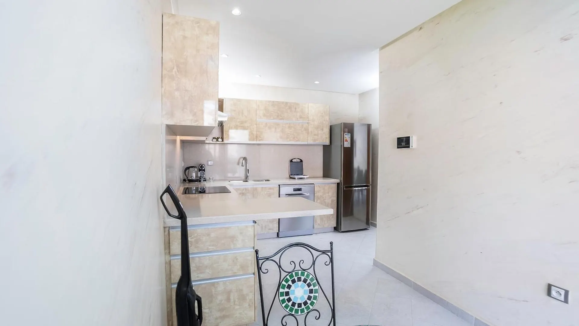 Sea Side Mountain View Apartment Agadir