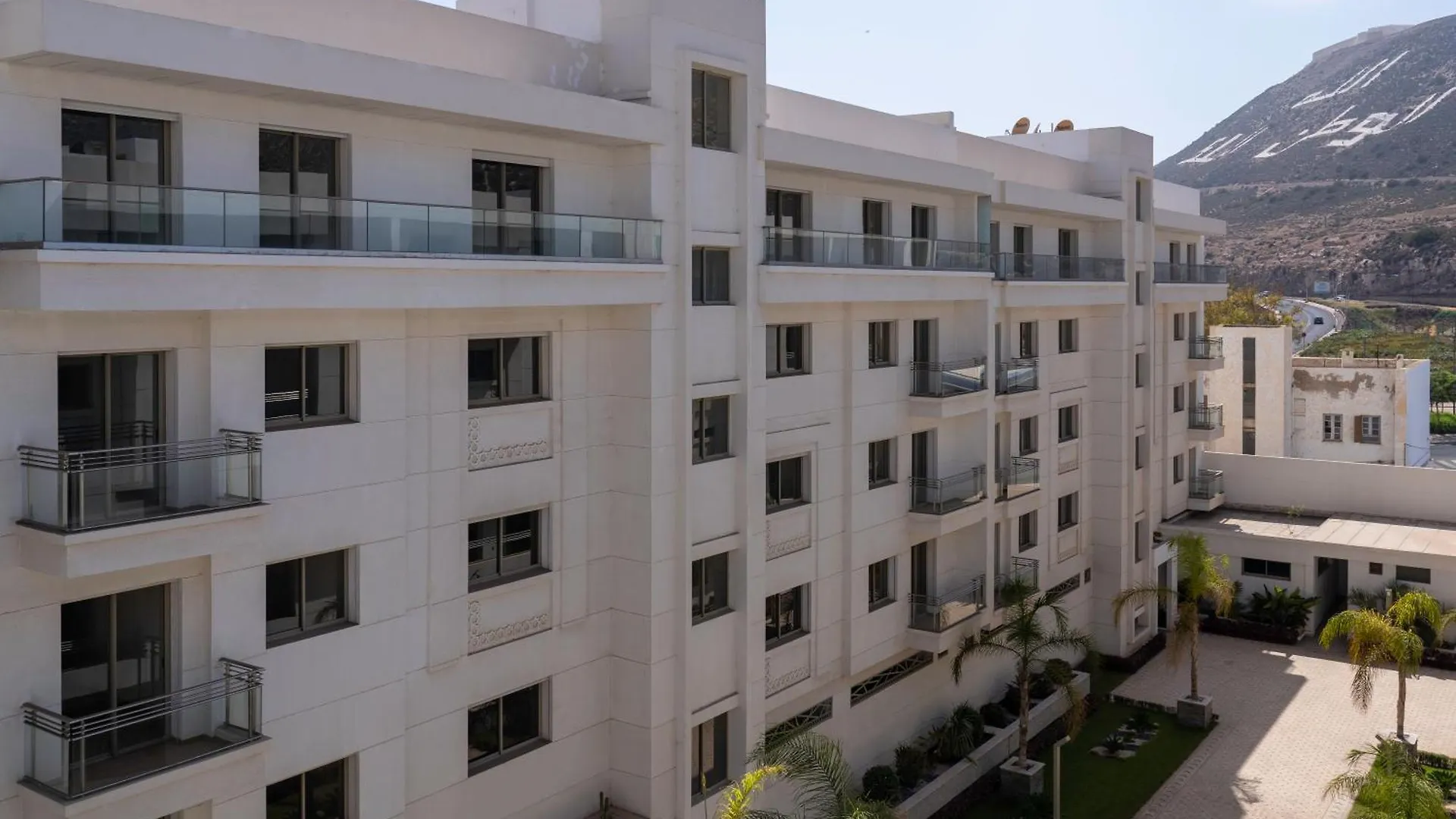 Sea Side Mountain View Apartment Agadir